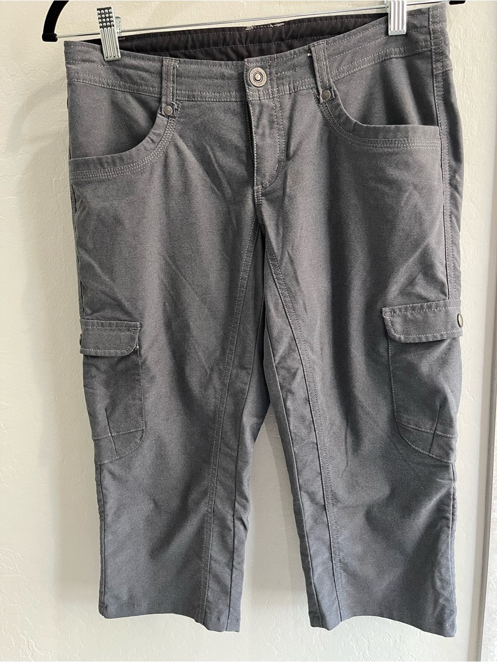 KUHL Women’s Cargo Capri Pant Sz 4